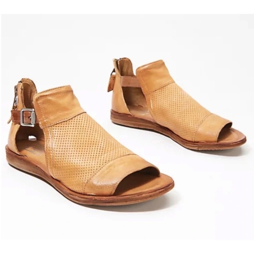 Miz Mooz Fiona Womens Brown Leather Perforated Flat Peeptoe Sandals Size 39 Boho